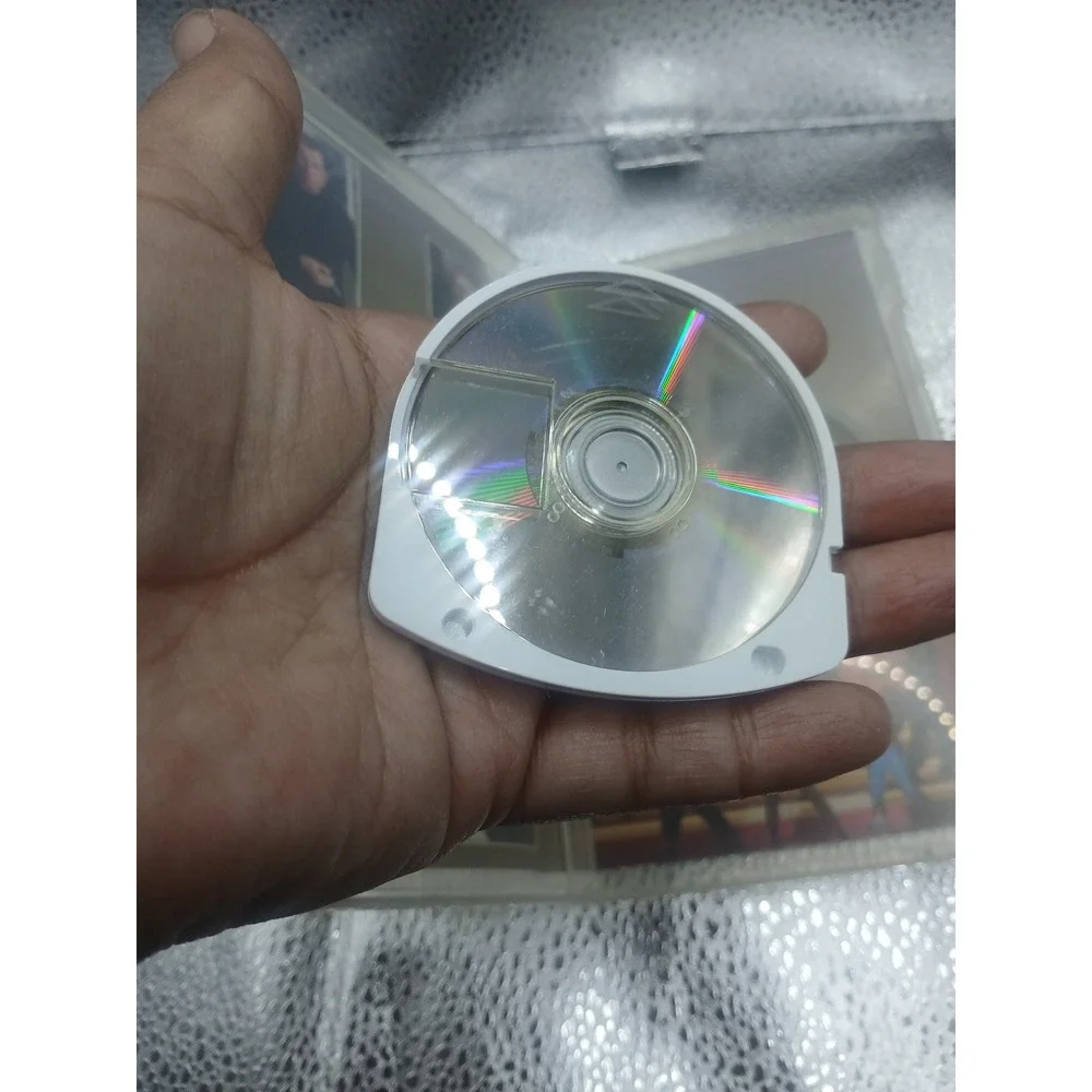 Be Cool UMD Video Sony PSP John Travolta Uma Thurman 2005 Movie Widescreen